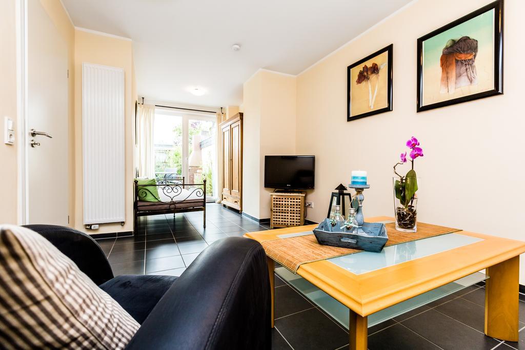 Design Apartment In Koeln Mit Terrasse Экстерьер фото